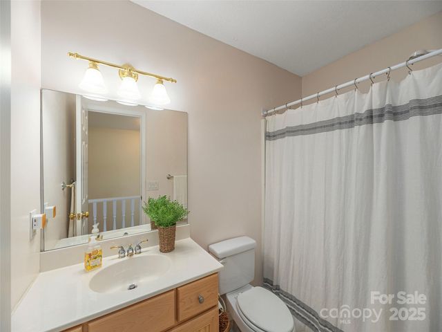 53 Vancott Court, Clyde, NC 28721