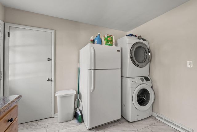 129 Greenbriar Road, Lexington, KY 40503