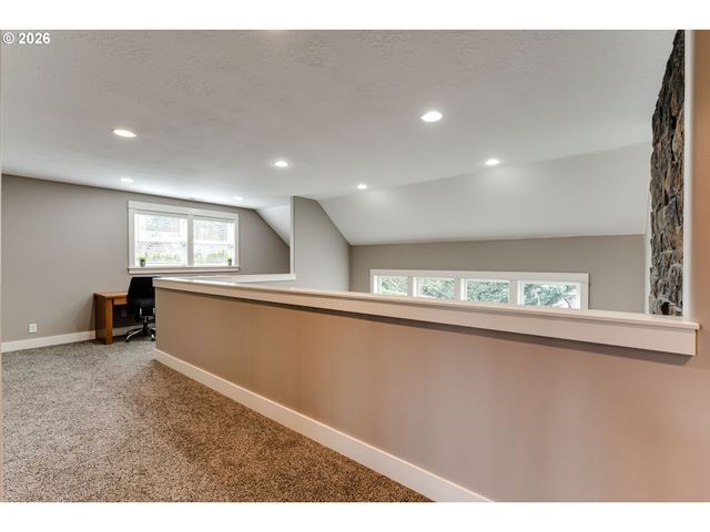 2128 SPARROW Ct, Eugene, OR 97401