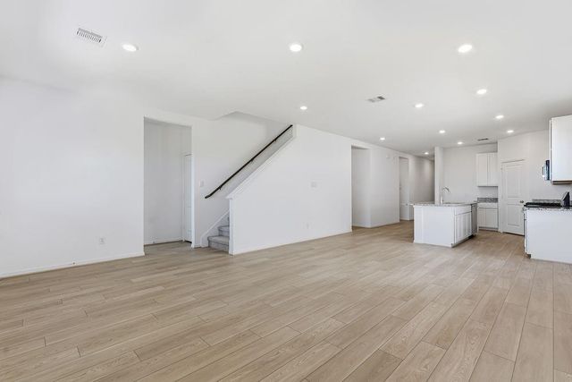 615 Yaupon Holly Drive, Rosenberg, TX 77471