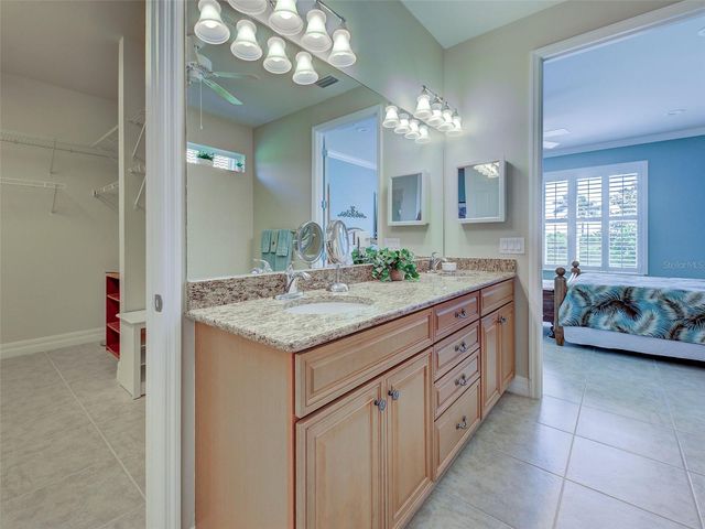 19396 SOLARZANO STREET, Venice, FL 34293