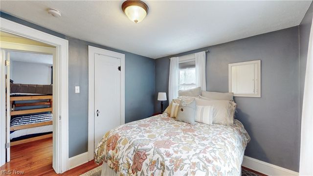 1940 Falls Avenue, Cuyahoga Falls, OH 44223