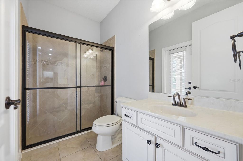 Image 17 of property listing at 10319 LAVANDE DRIVE, Orlando, FL 32836