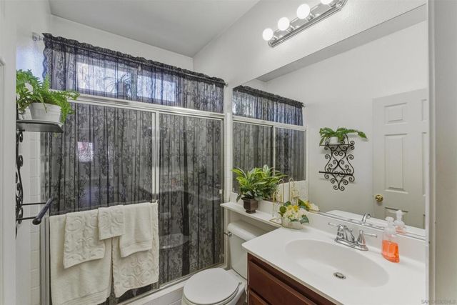 36635 Ponderosa Ct, Murrieta, CA 92563