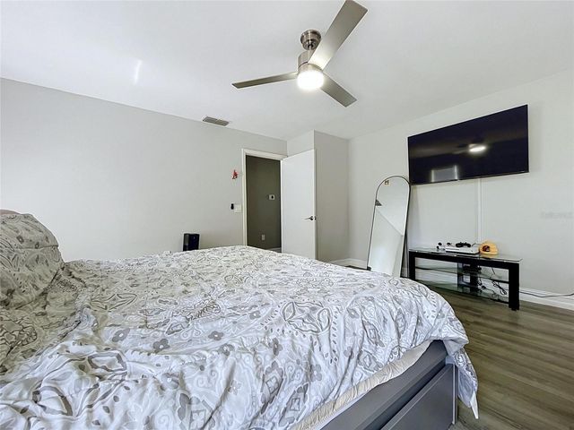 8017 GLENRIDGE LANE, Lakeland, FL 33809