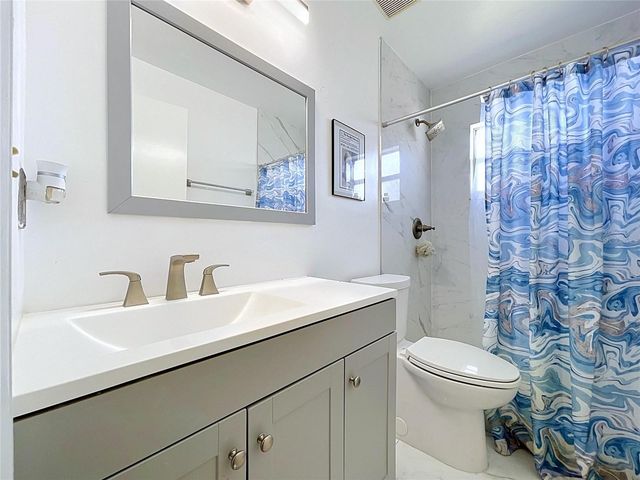 8017 GLENRIDGE LANE, Lakeland, FL 33809