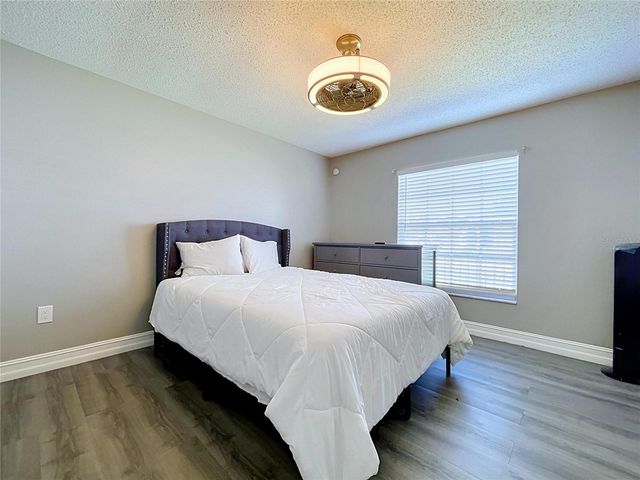 8017 GLENRIDGE LANE, Lakeland, FL 33809