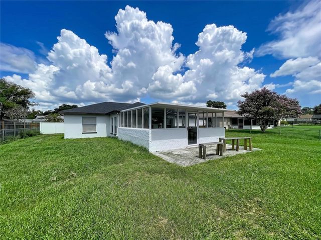 8017 GLENRIDGE LANE, Lakeland, FL 33809