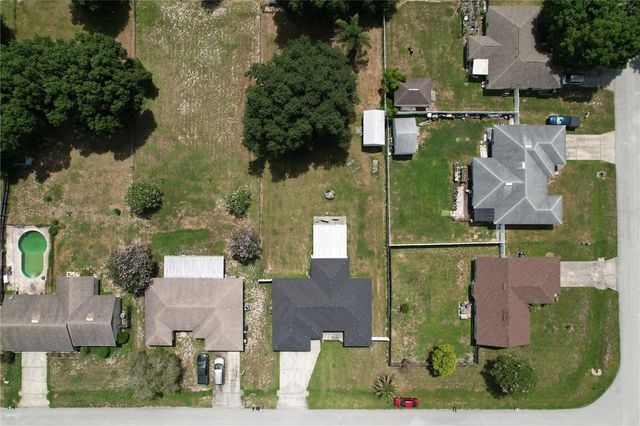 8017 GLENRIDGE LANE, Lakeland, FL 33809