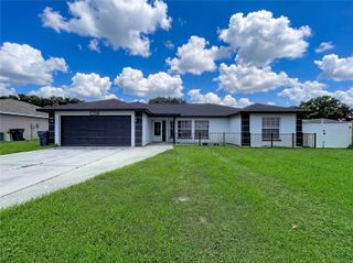 8017 GLENRIDGE LANE, Lakeland, FL 33809