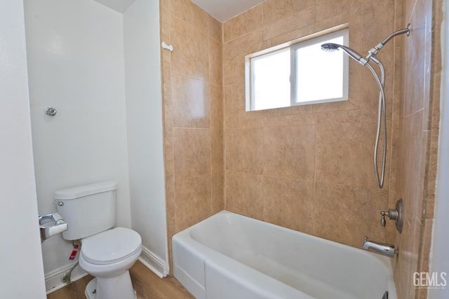 515 Acacia Avenue, Shafter, CA 93263