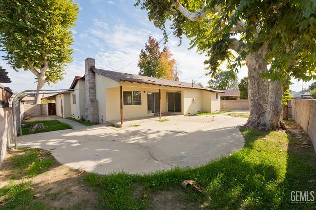 515 Acacia Avenue, Shafter, CA 93263