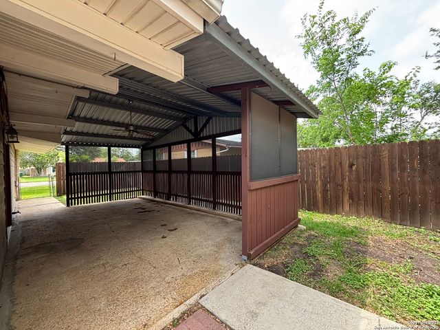 135 Dublin Avenue, San Antonio, TX 78223