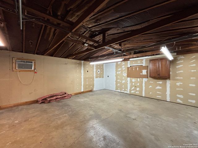 135 Dublin Avenue, San Antonio, TX 78223