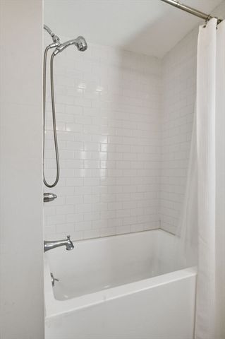 116 Williams St, Longmeadow, MA 01106