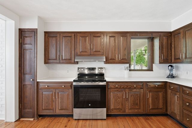 116 Williams St, Longmeadow, MA 01106