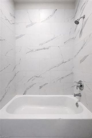 3303 SW 8th PL # 201, Cape Coral, FL 33914