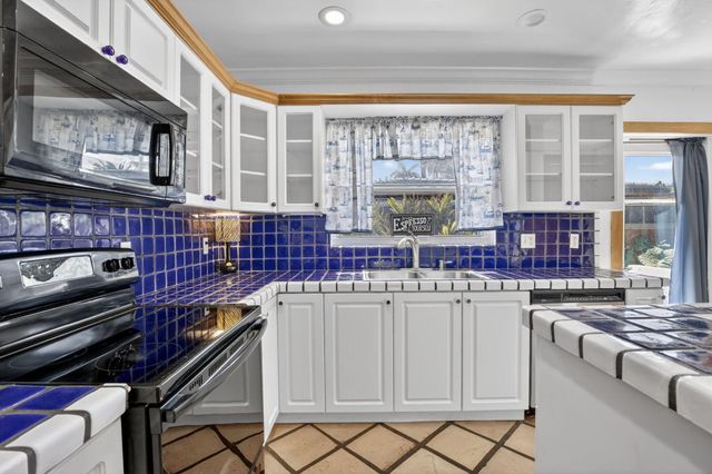 742 Hollywood Boulevard, Hollywood, FL 33019