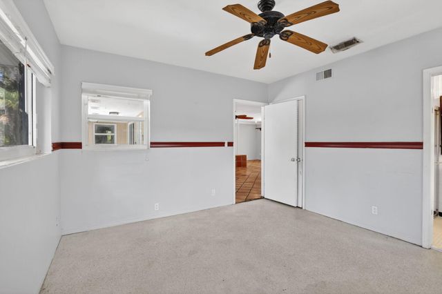 742 Hollywood Boulevard, Hollywood, FL 33019
