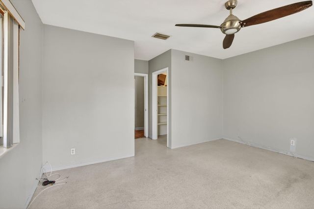 742 Hollywood Boulevard, Hollywood, FL 33019