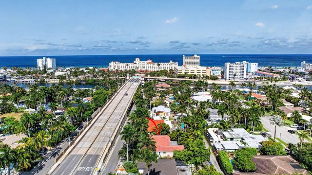 742 Hollywood Boulevard, Hollywood, FL 33019