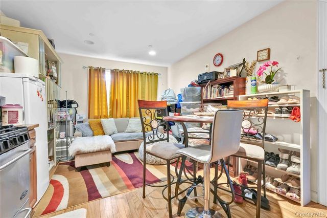 84-39 60th Dr, Middle Village, NY 11379