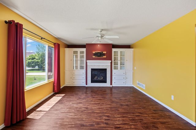 600 SE Prairie Park Lane, Waukee, IA 50263