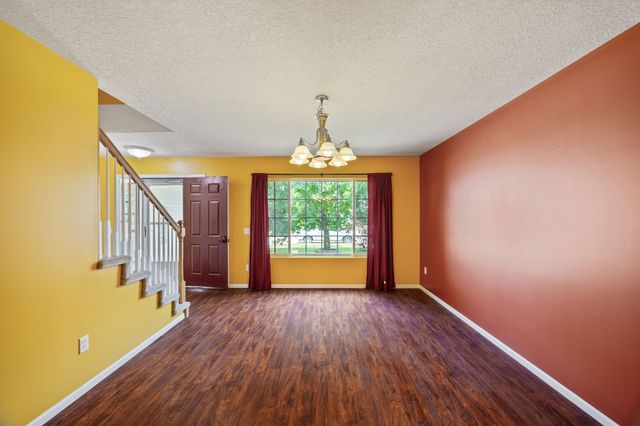 600 SE Prairie Park Lane, Waukee, IA 50263
