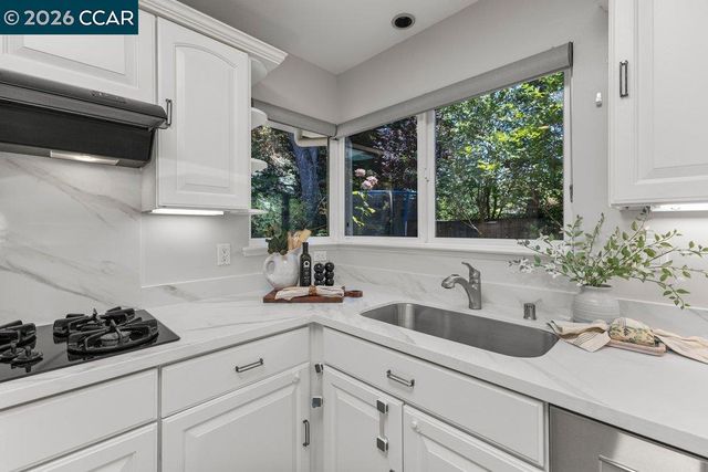 2023 Devita Ct, Walnut Creek, CA 94595
