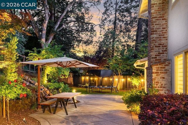 2023 Devita Ct, Walnut Creek, CA 94595