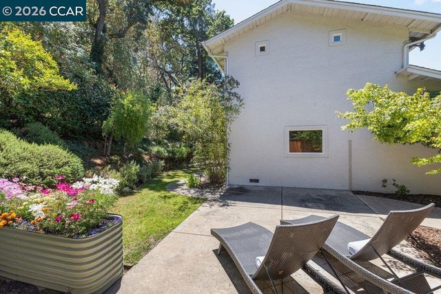 2023 Devita Ct, Walnut Creek, CA 94595