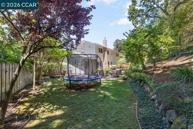 2023 Devita Ct, Walnut Creek, CA 94595
