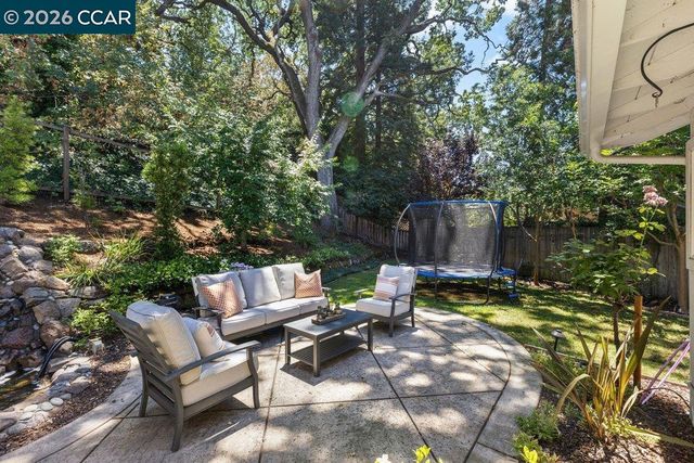 2023 Devita Ct, Walnut Creek, CA 94595