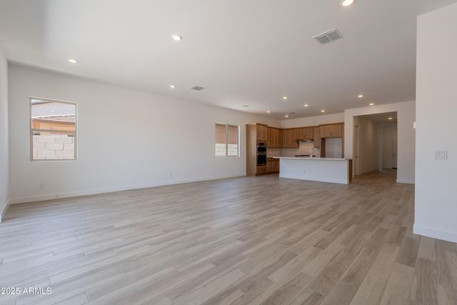 21427 W MEADOWBROOK Avenue, Buckeye, AZ 85396