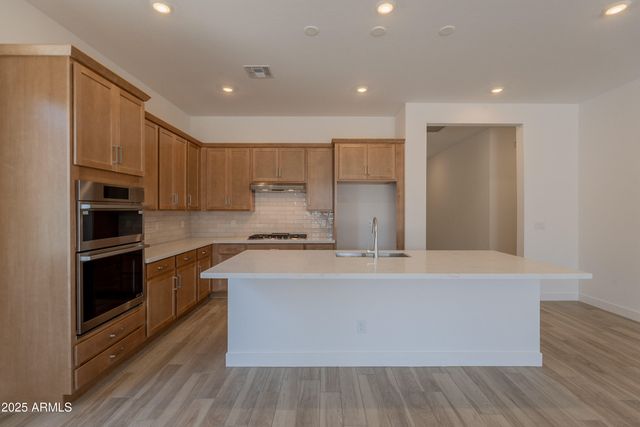 21427 W MEADOWBROOK Avenue, Buckeye, AZ 85396