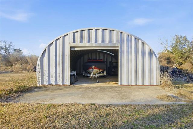 348 Phils Ln Lane, Lake Charles, LA 70611