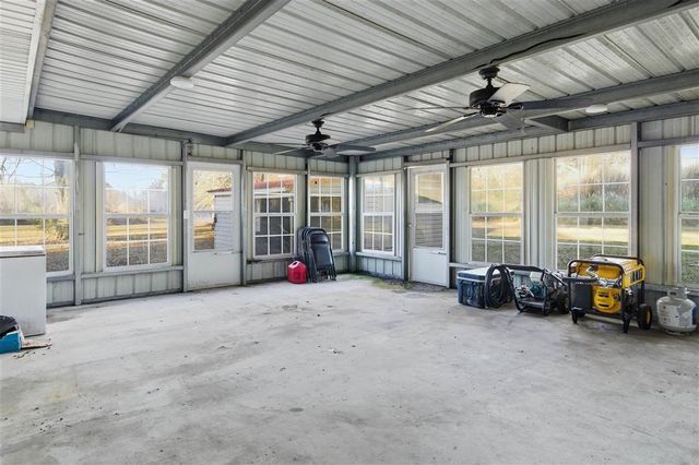 348 Phils Ln Lane, Lake Charles, LA 70611