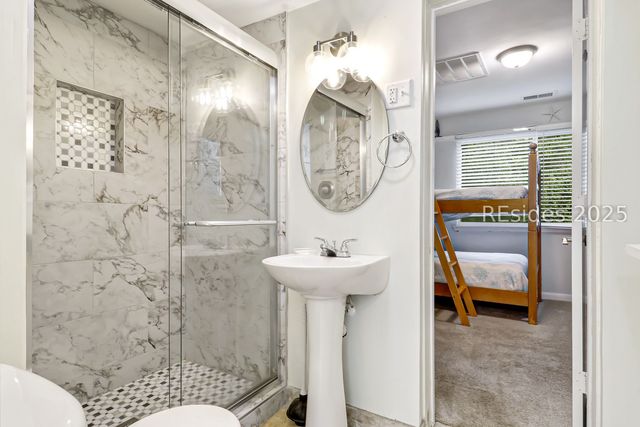 31 Sanddollar Rd, Hilton Head Island, SC 29928