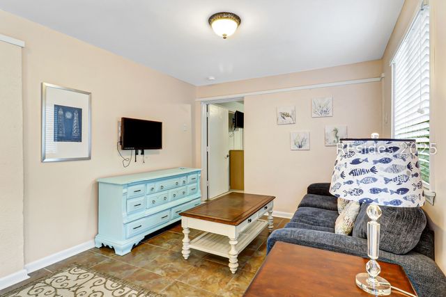 31 Sanddollar Rd, Hilton Head Island, SC 29928