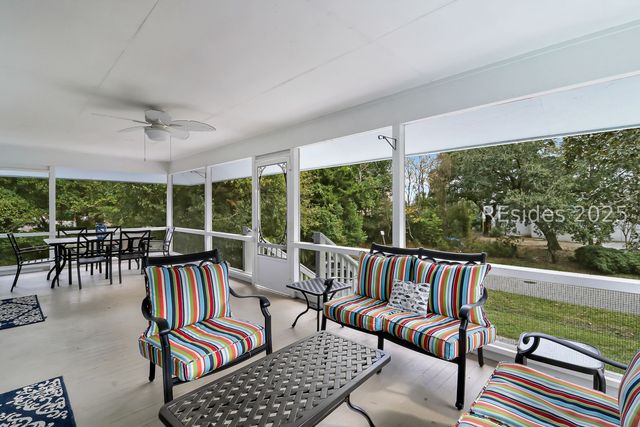 31 Sanddollar Rd, Hilton Head Island, SC 29928