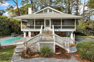 31 Sanddollar Rd, Hilton Head Island, SC 29928
