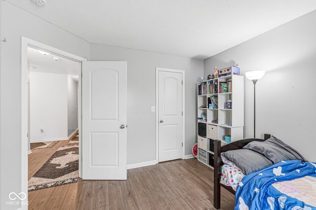 8112 Elsen Ridge, Avon, IN 46123