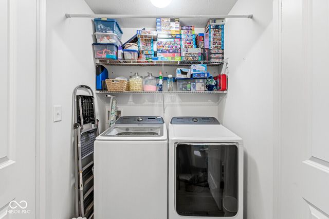 8112 Elsen Ridge, Avon, IN 46123