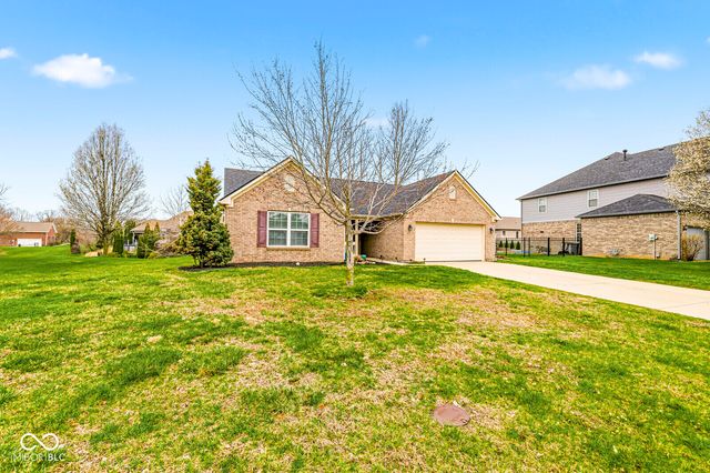 8112 Elsen Ridge, Avon, IN 46123