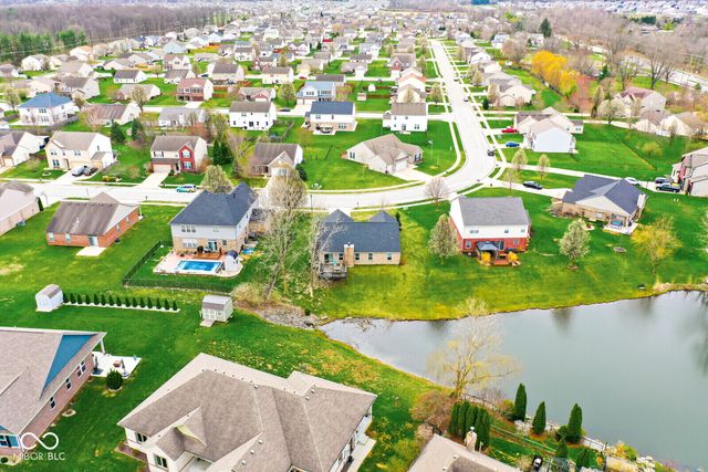 8112 Elsen Ridge, Avon, IN 46123