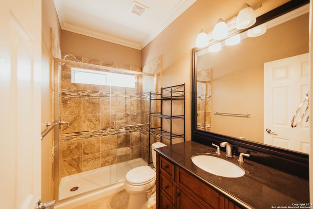519 Wildgrove Ln, San Antonio, TX 78258