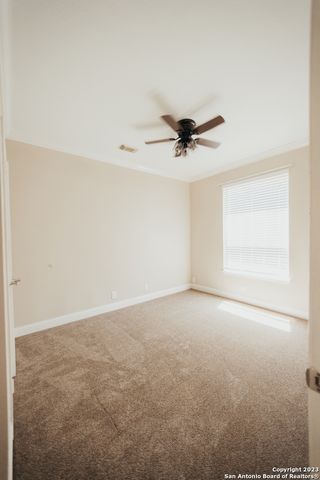 519 Wildgrove Ln, San Antonio, TX 78258