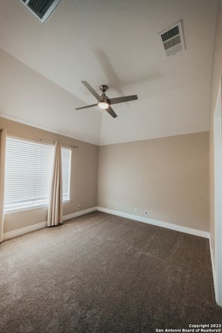 519 Wildgrove Ln, San Antonio, TX 78258