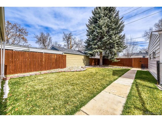 2770 S Franklin St, Denver, CO 80210