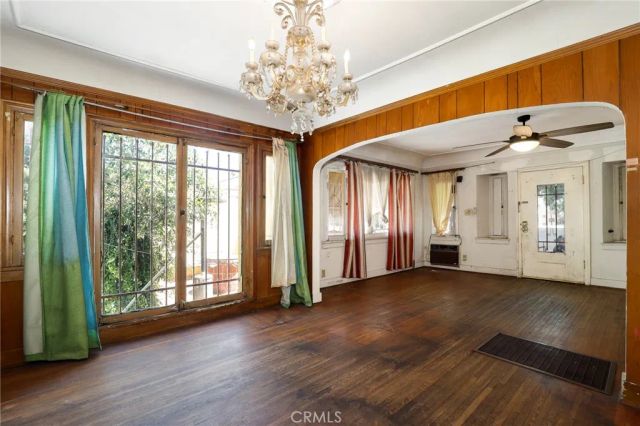 4115 Council, Los Angeles, CA 90004
